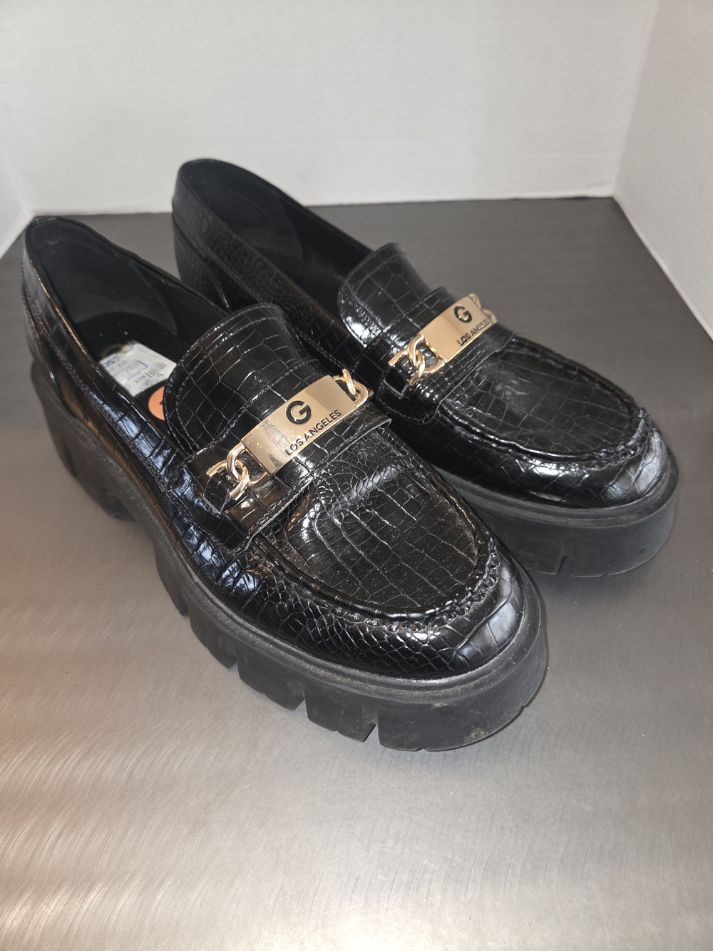 GBG LA Collie Black Croc Embossed Lug Platform Loafers Gold Chain Accent 11